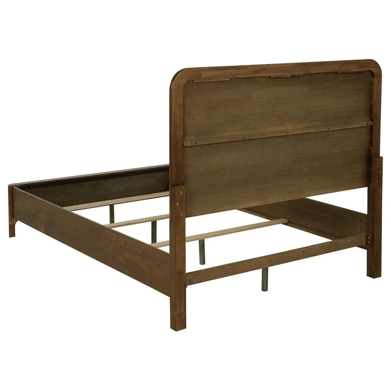 Maderia 5-piece Queen Bedroom Set Walnut by Unique Piece Furniture