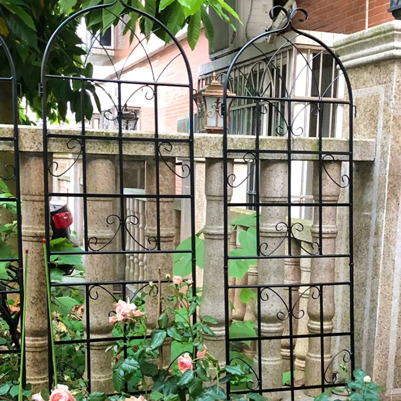Metal Garden Rustproof Trellis For Climbing Plants Outdoor Flower Support by HouseOfZazla