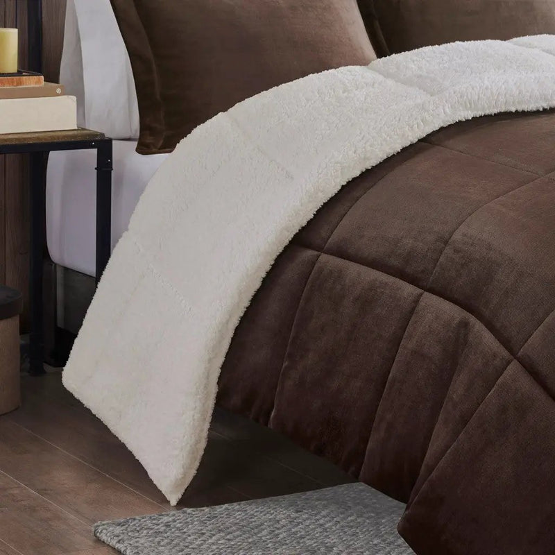 King Plush to Sherpa Down Alternative Comforter Set by HouseOfZazla