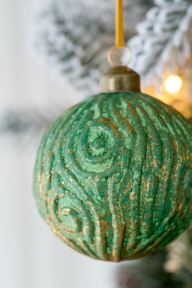 Glass Christmas Ball Ornaments with Decorative Finish - Green, Gold, Red, photo 13 of 40