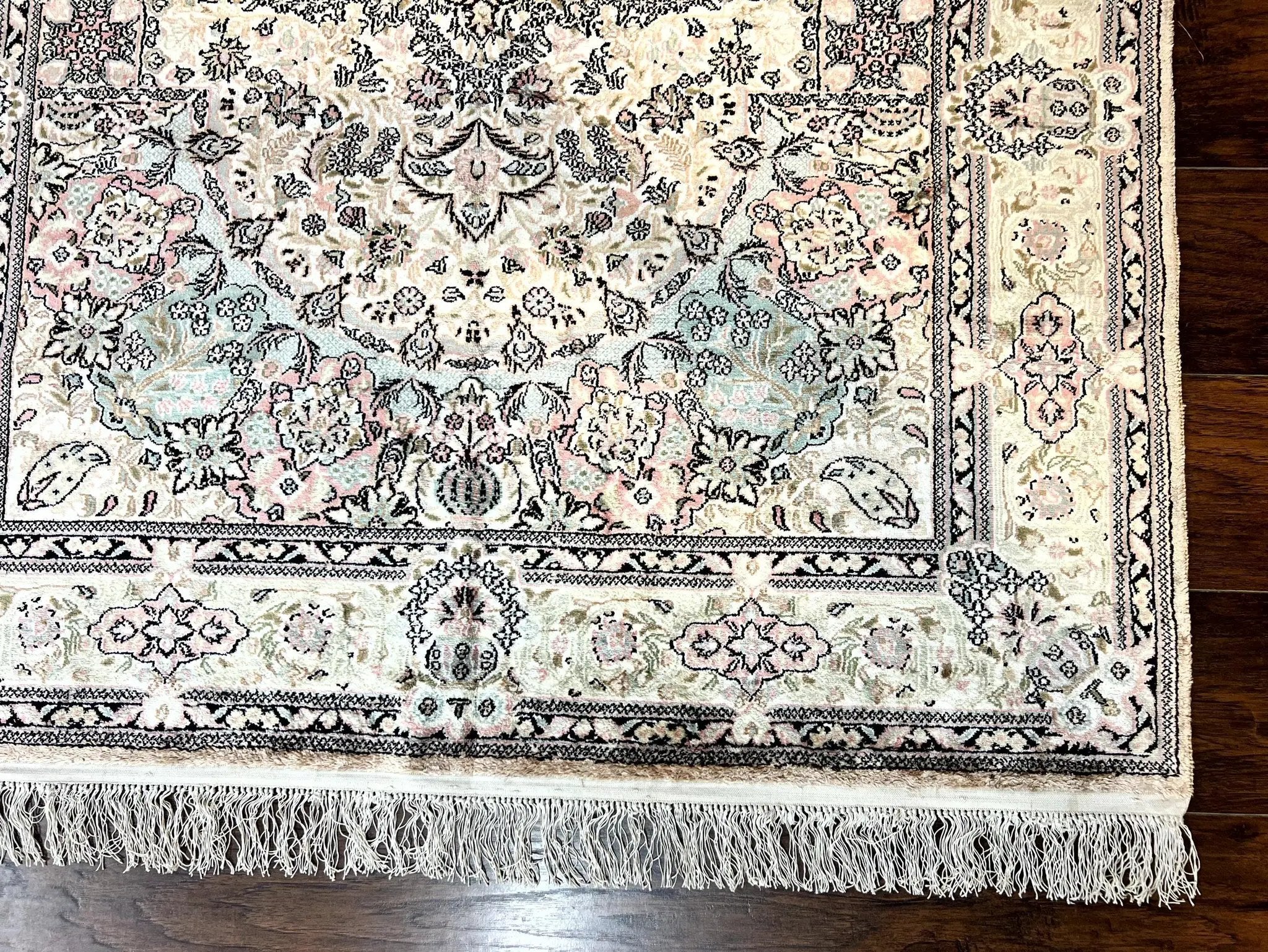 Silk Indian Kashmiri Rug 4x6, Handmade, Ivory, Fine 240 KPSI by Jewel Rugs