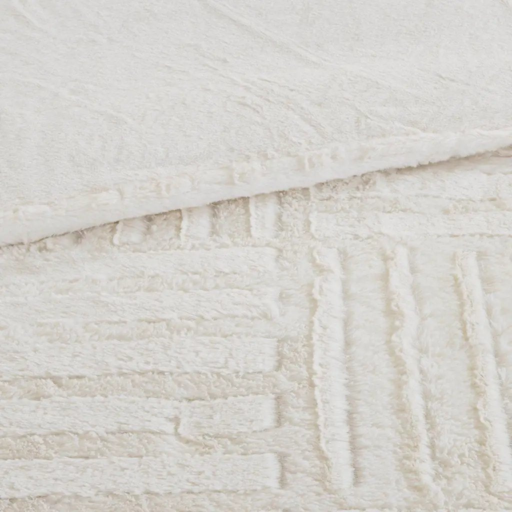 Twin Fur Down Alternative Comforter Mini Set by HouseOfZazla
