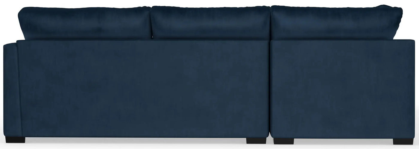 Jetson - Sectional With Comfort Coil Seat Cushions, Included Accent Pillows & Cocktail Ottoman by Unique Piece Furniture