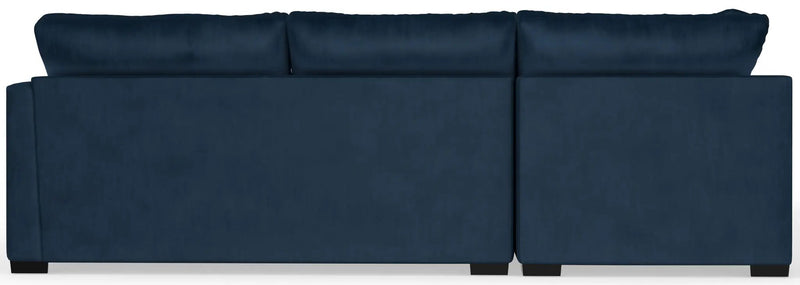 Jetson - Sectional With Comfort Coil Seat Cushions, Included Accent Pillows & Cocktail Ottoman by Unique Piece Furniture