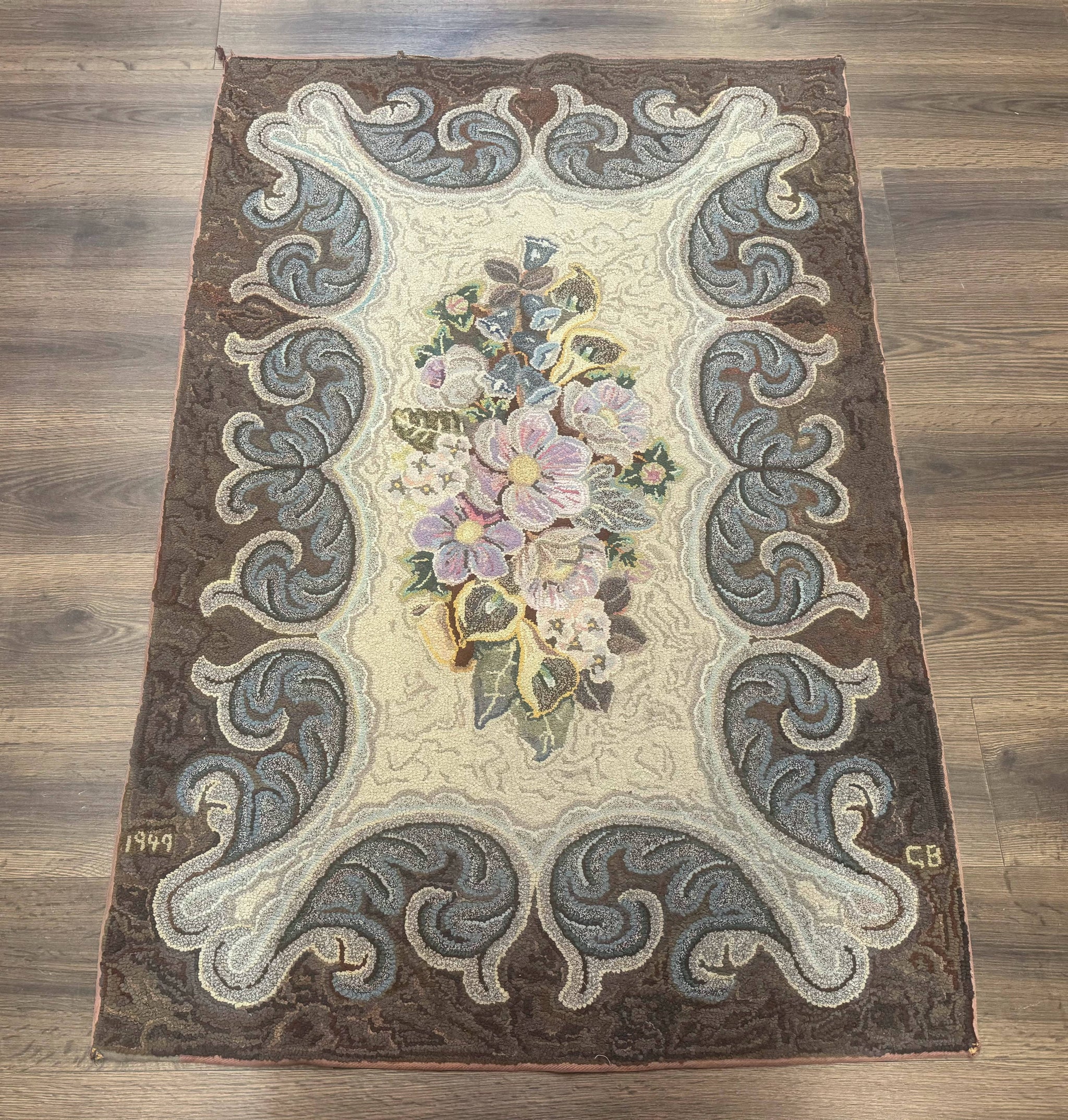 Antique American Hooked Rug 3 x 4.6, Vintage, Floral by Jewel Rugs