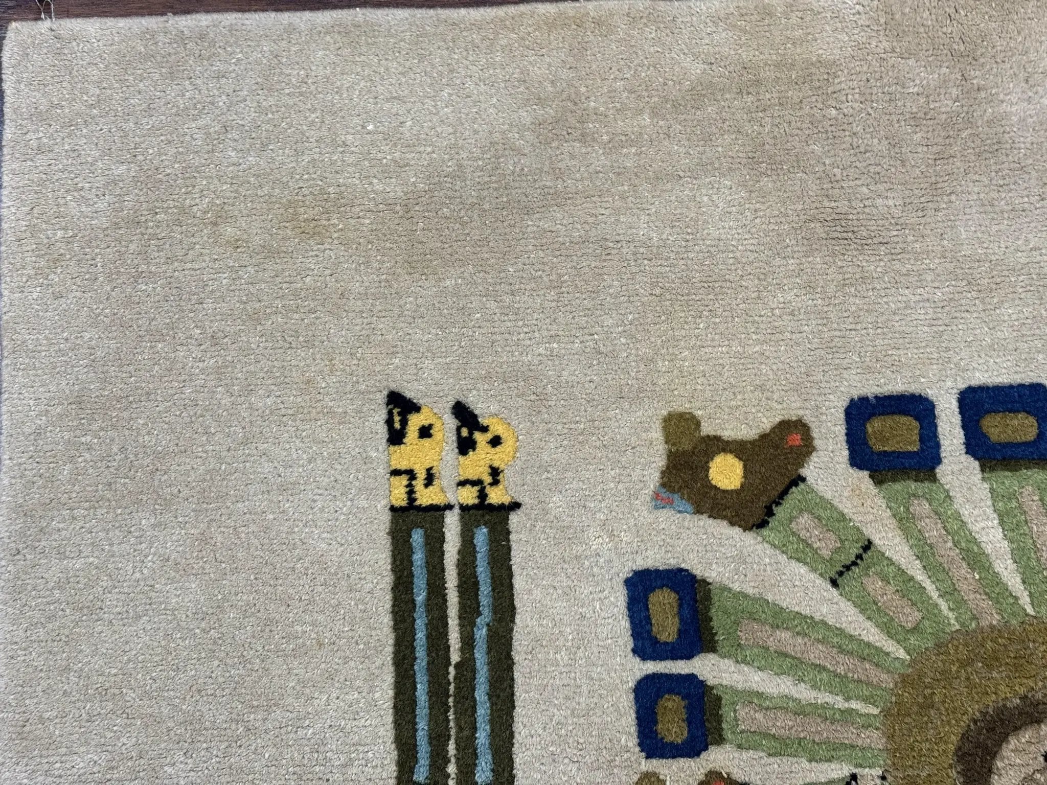 South American Rug 6x7, Unique Native American Design, Ivory, Ecuador Rug, Handmade Wool by Jewel Rugs
