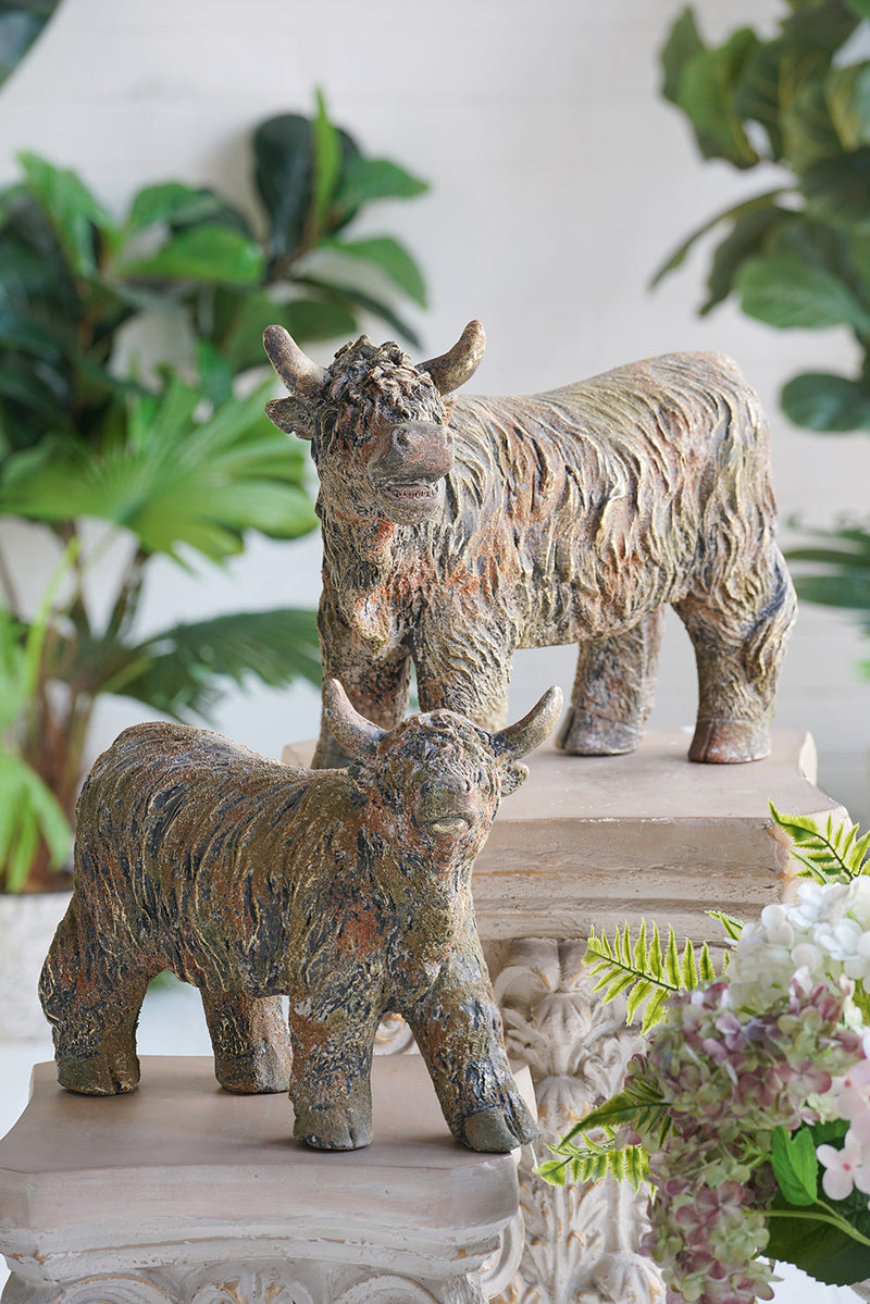 15.9x6.3x12.2"  Highland Cow Figurine, photo 10 of 10