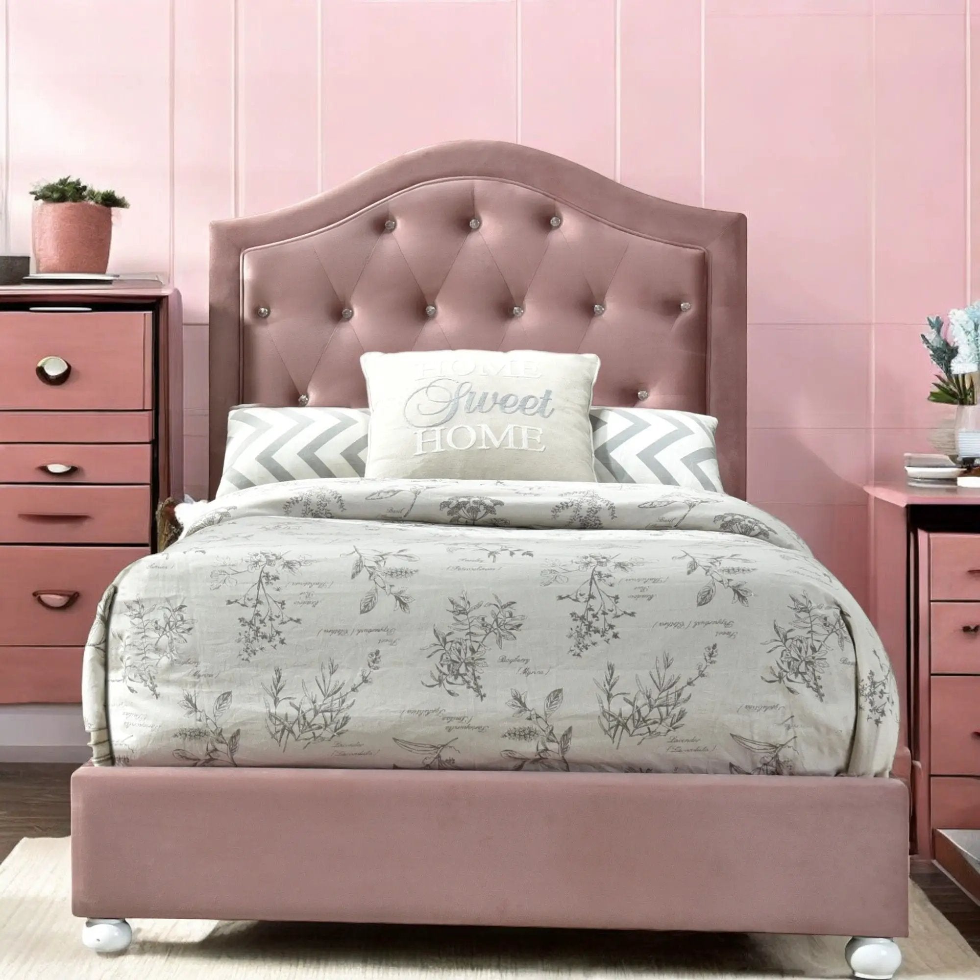 Reggie - Twin Bed - Pink by HouseOfZazla