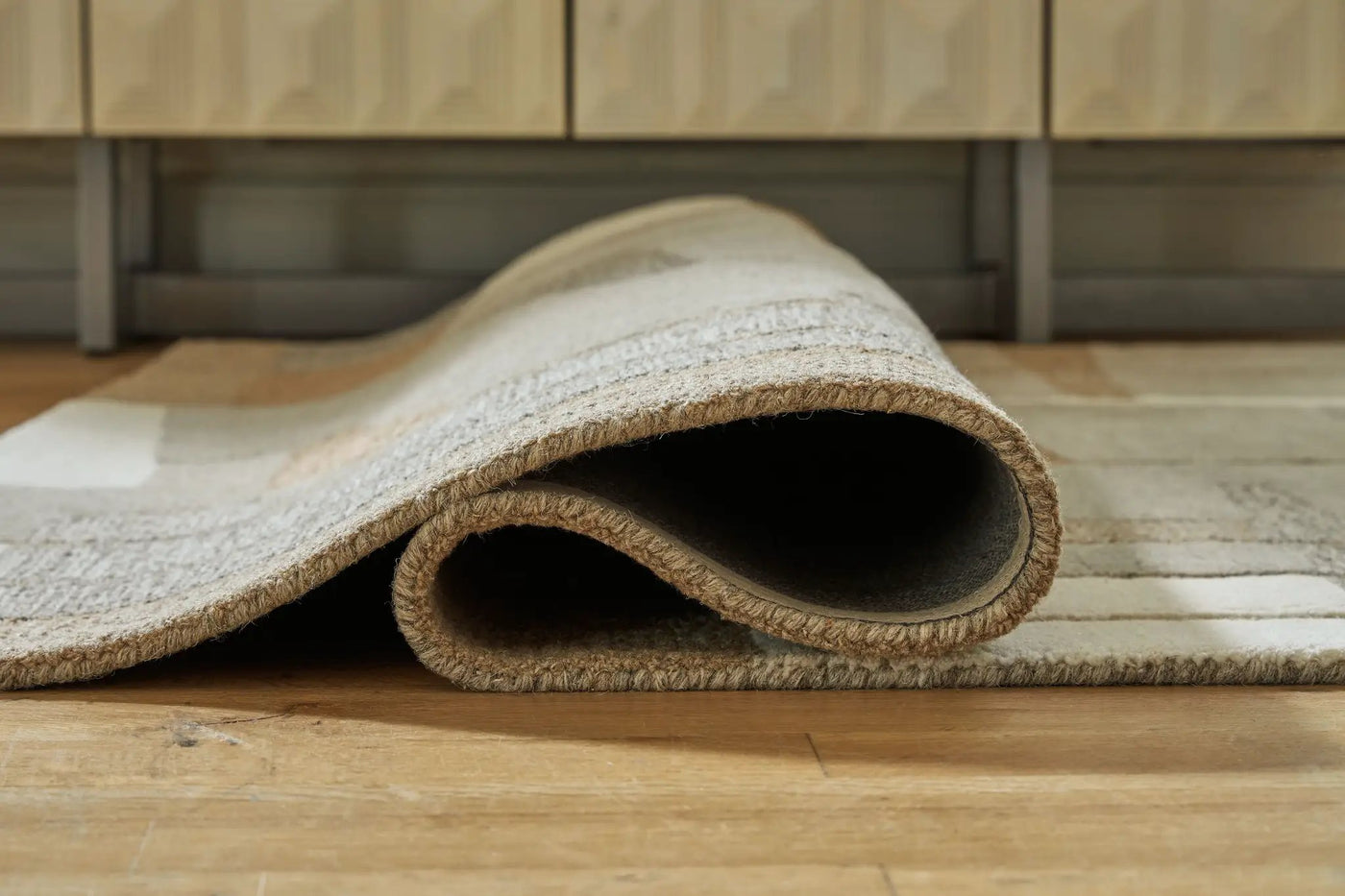 Abbotton - Rug by Unique Piece Furniture