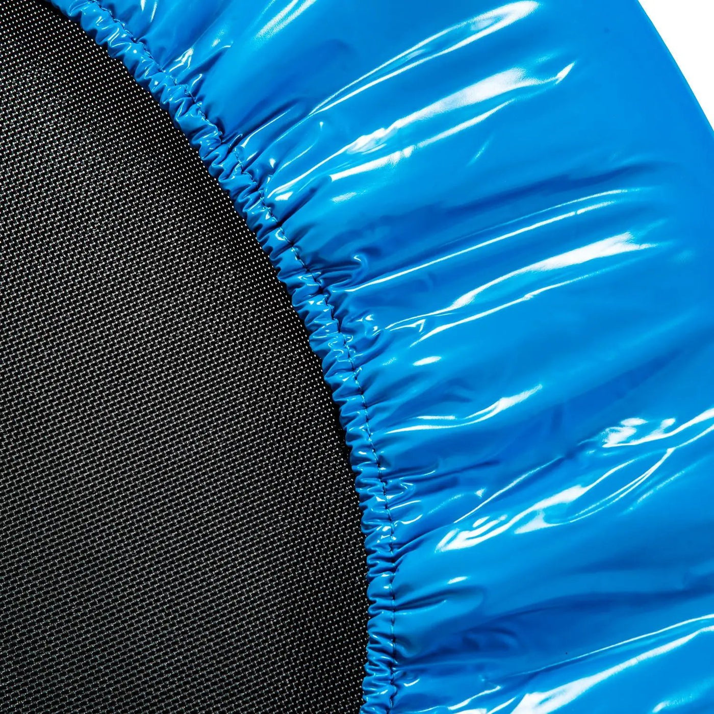 Kangle Store Trampoline With Handle by HouseOfZazla