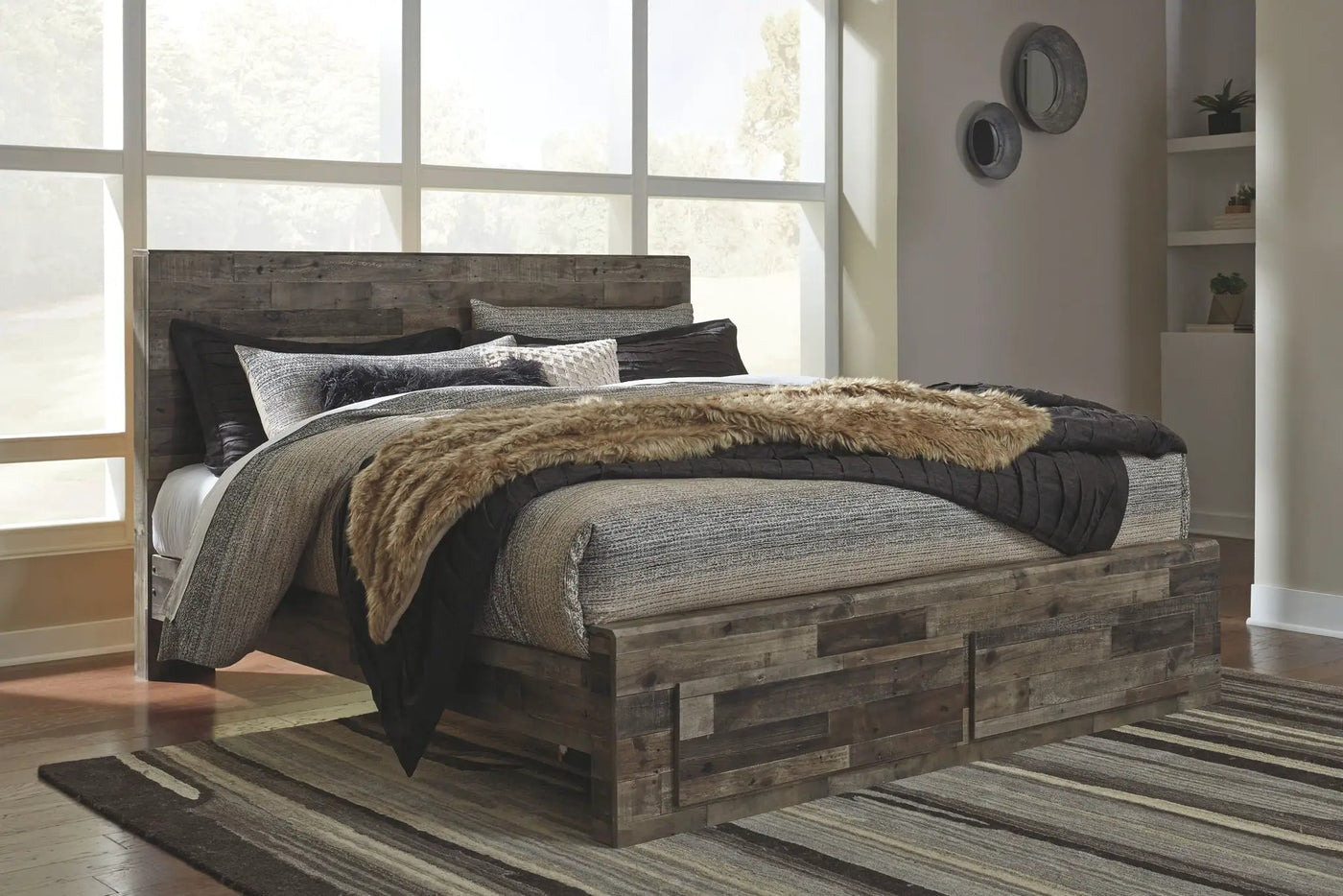 Derekson - Panel Bedroom Set by Unique Piece Furniture