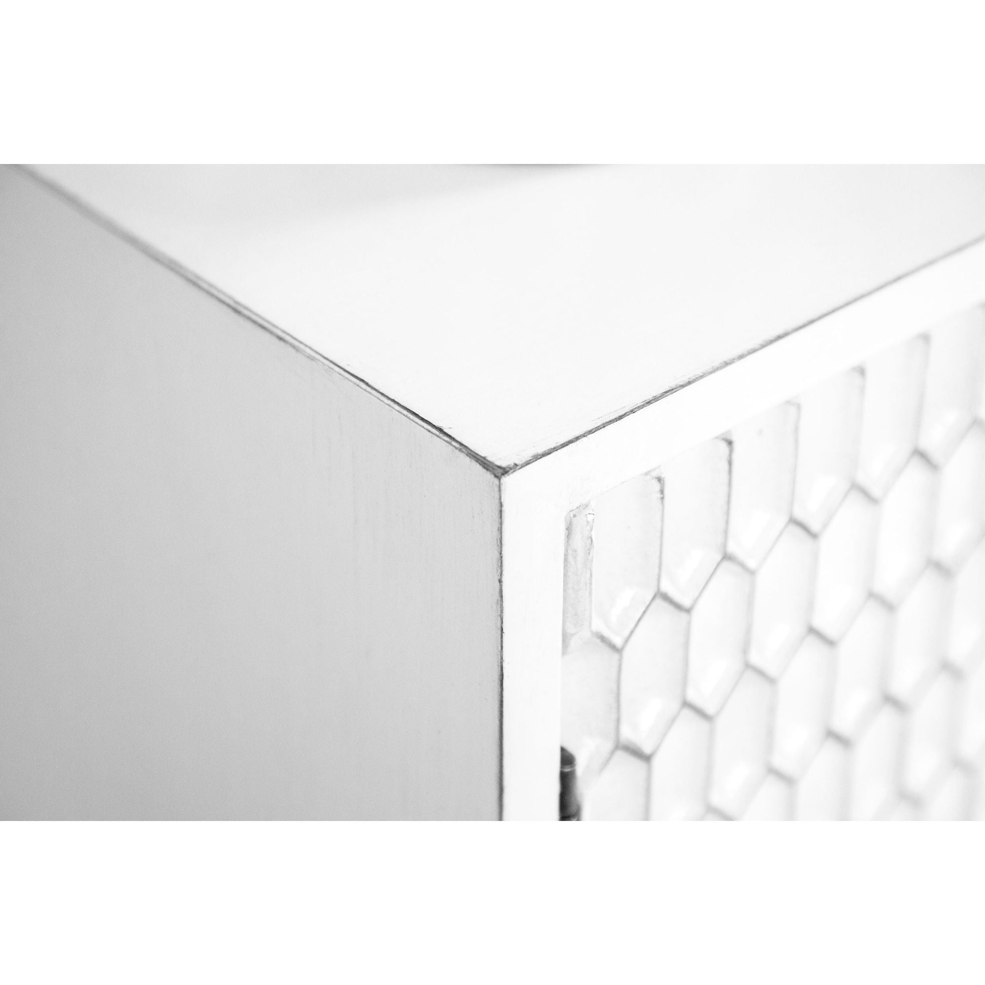 Carillon - 2 Door Accent Cabinet - White by HouseOfZazla