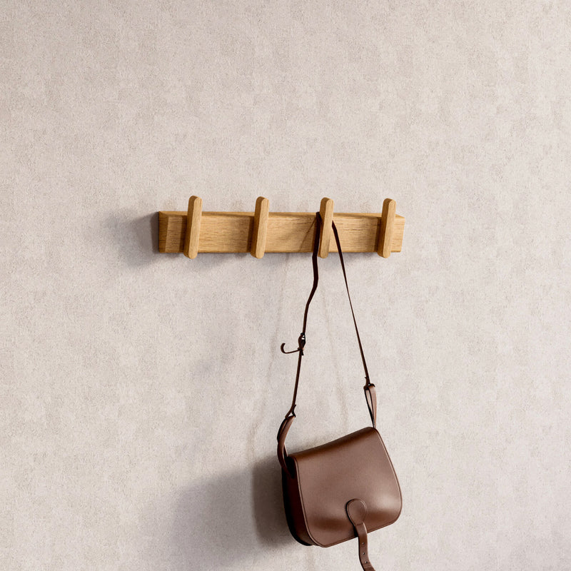 THE LISA - wall hanger by VARBROS