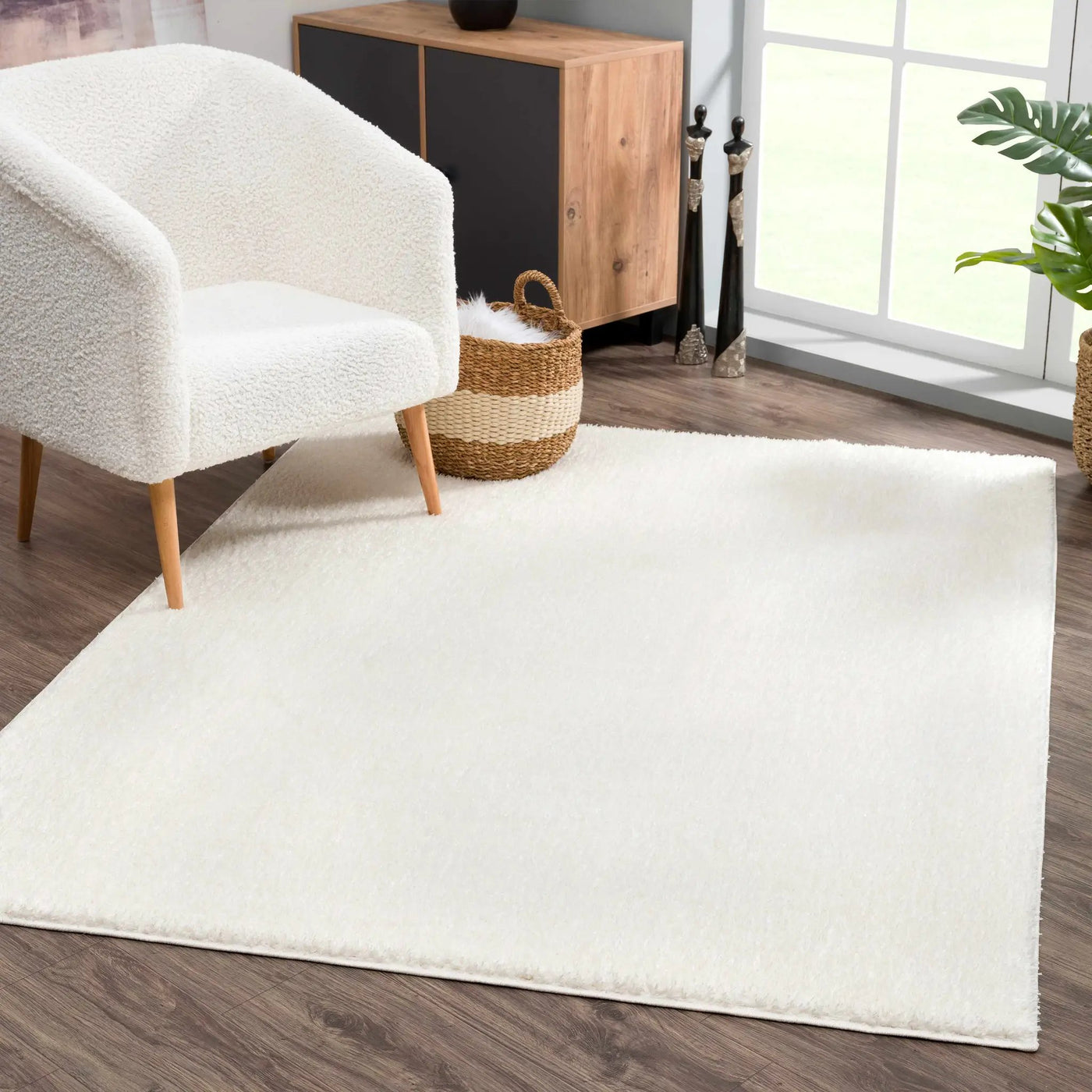 Judy White Washable Area Rug - Clearance by Boutique Rugs