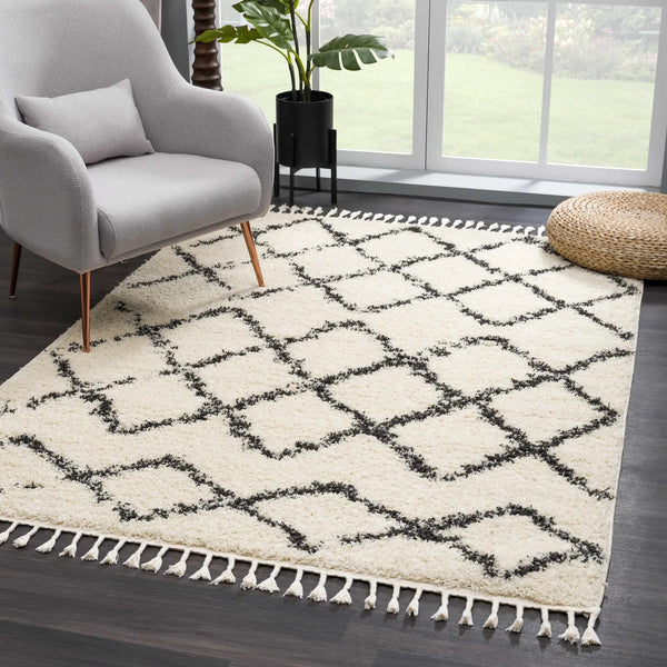 Wallagrass Beige/Black Trellis Tassel Shag, installed in a room