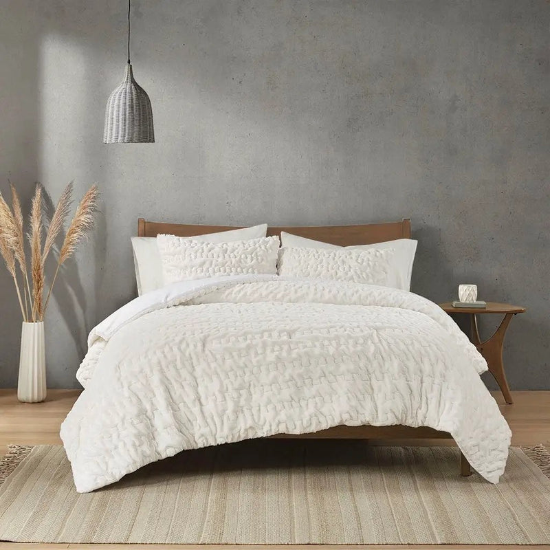 King/Cal King Ruched Fur Down Alternative Comforter Set by HouseOfZazla
