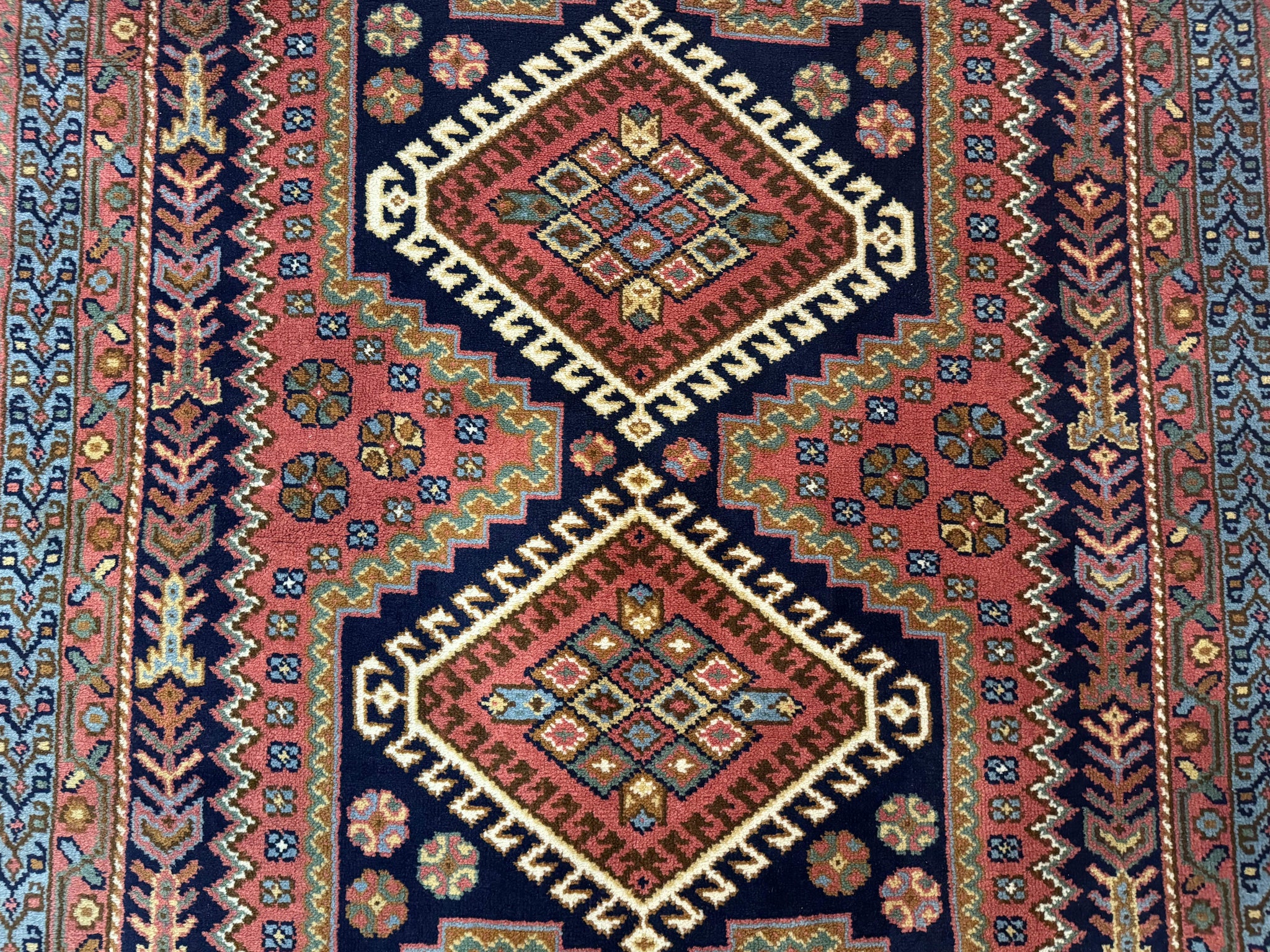 5x7 Persian Tribal Design Rug, Wool, Geometric Medallions, Vintage, Power Loomed by Jewel Rugs
