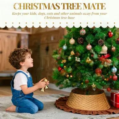 Rustic Christmas Tree Skirt, Plastic Woven Christmas Tree Collar by HouseOfZazla