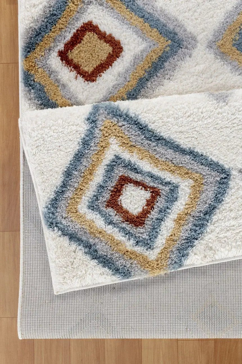 Loft Shag - 5' 3" X 7' Shaggy Area Rug - Ivory - Polypropylene by HouseOfZazla