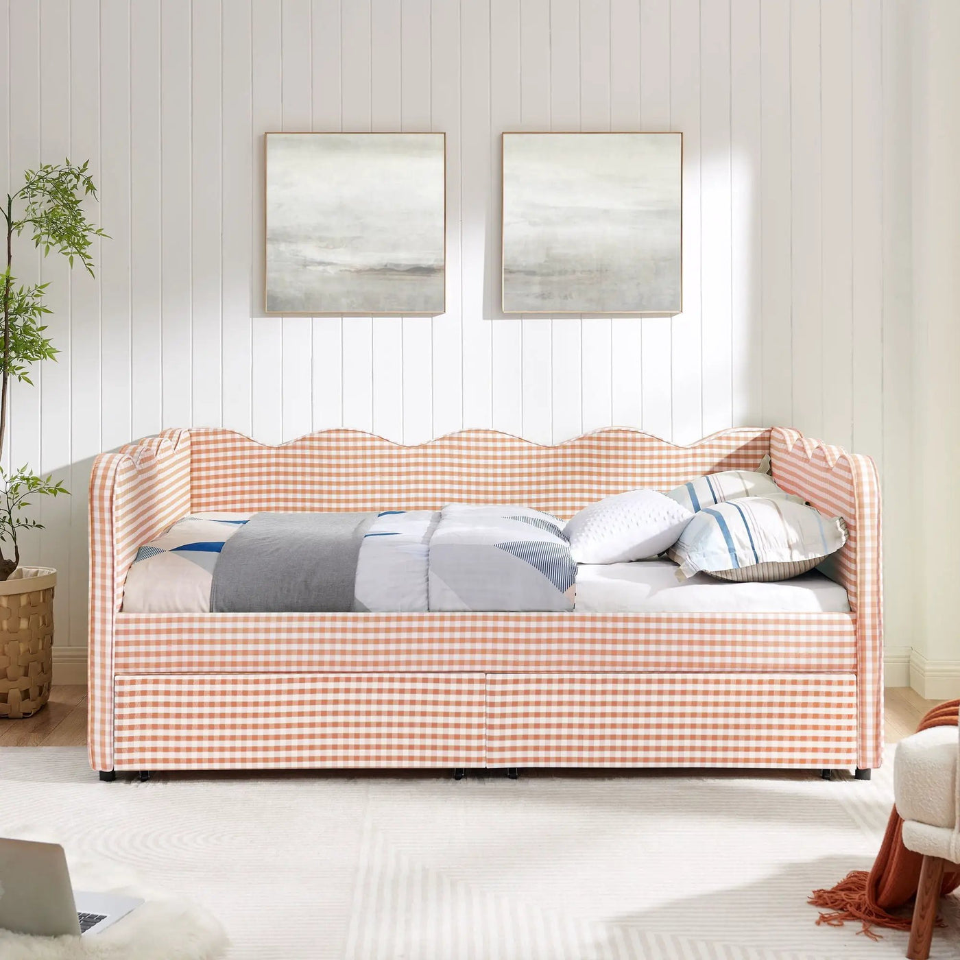 Gingham Daybed With USB Charging Port, Wave-Shaped Design by HouseOfZazla