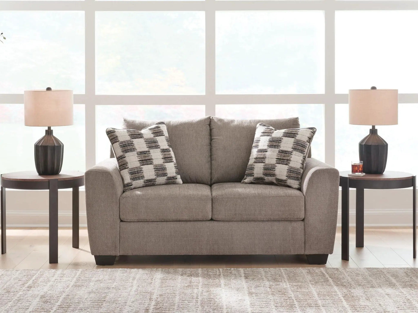 Loreo - Loveseat by Unique Piece Furniture