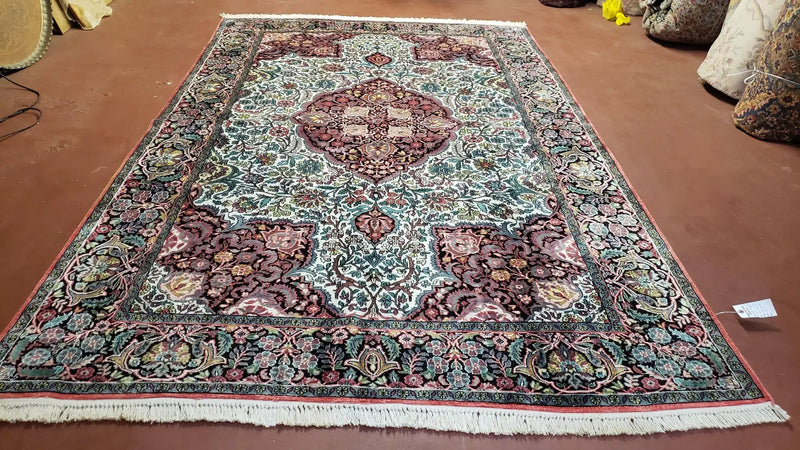 Indian Kashmiri Silk Rug 6x10, Ivory, Floral Medallion by Jewel Rugs