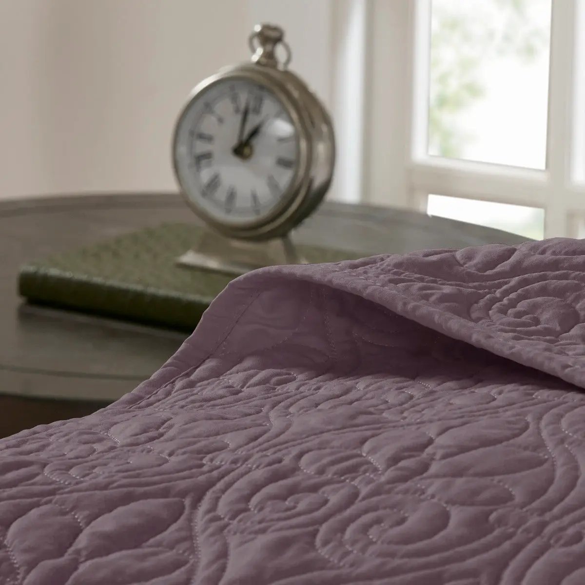 Reversible Quilt Set by HouseOfZazla