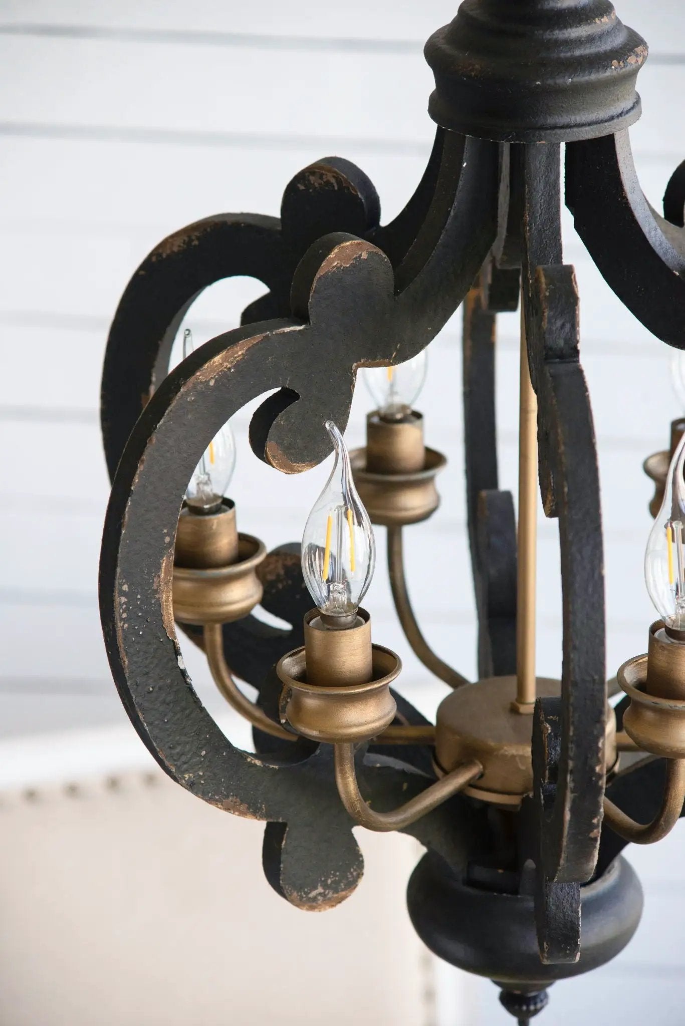 Farmhouse Chandelier, 6 Light Wood Chandelier Pendant Light Fixture With Adjustable Chain For Dining Room Living Room Entryway, Bulb Not Included by HouseOfZazla