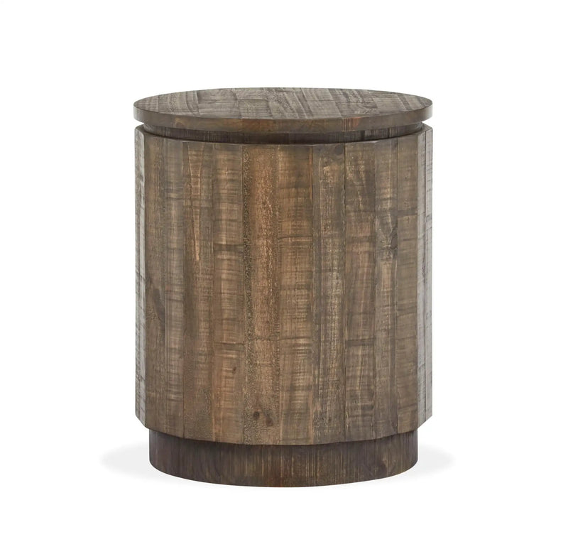 Baisden - Round Accent End Table - Tobacco by Unique Piece Furniture
