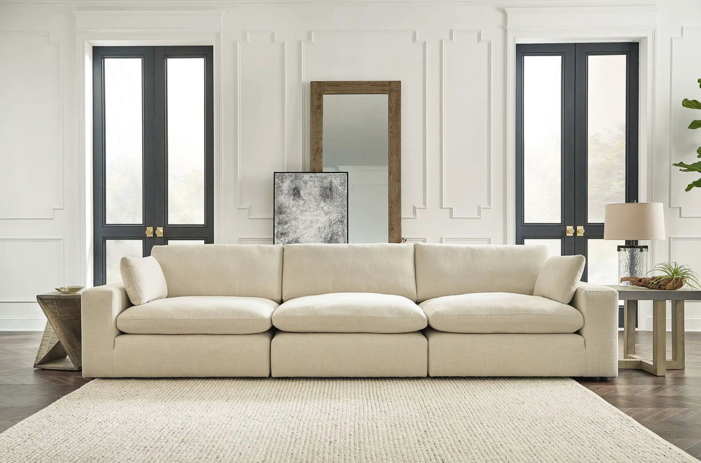 Elyza - Sectional by Unique Piece Furniture