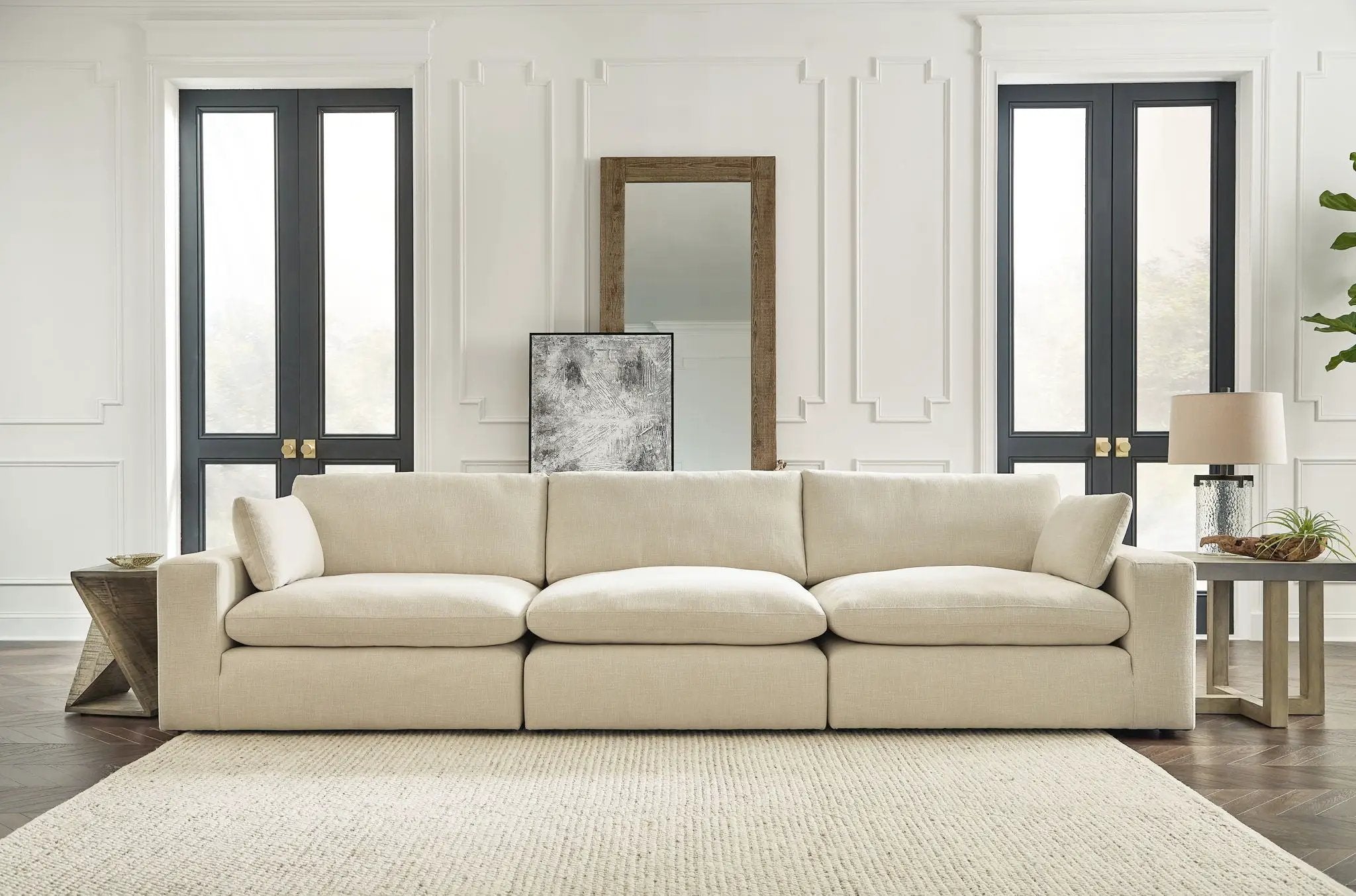 Elyza - Sectional by Unique Piece Furniture