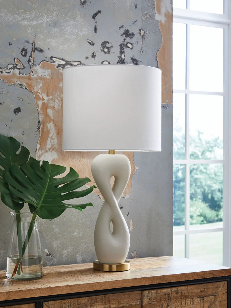 Judrich - Poly Table Lamp - White / Gold Finish by Unique Piece Furniture