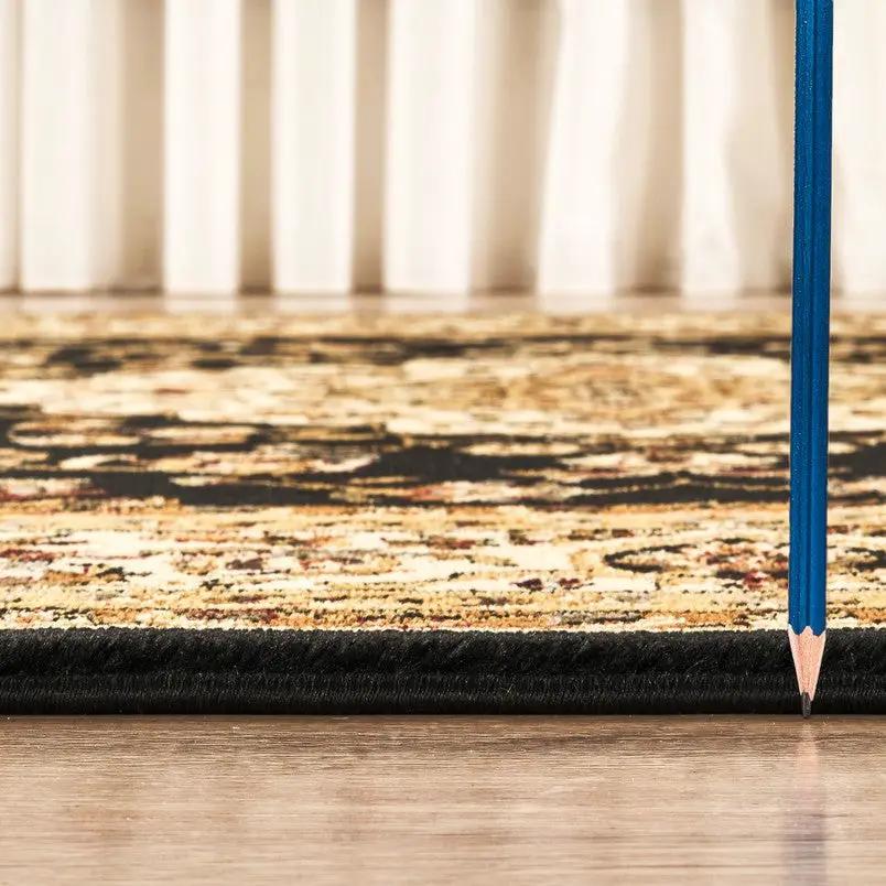Classic GC_VIN5003 Black Area Rug by HouseOfZazla