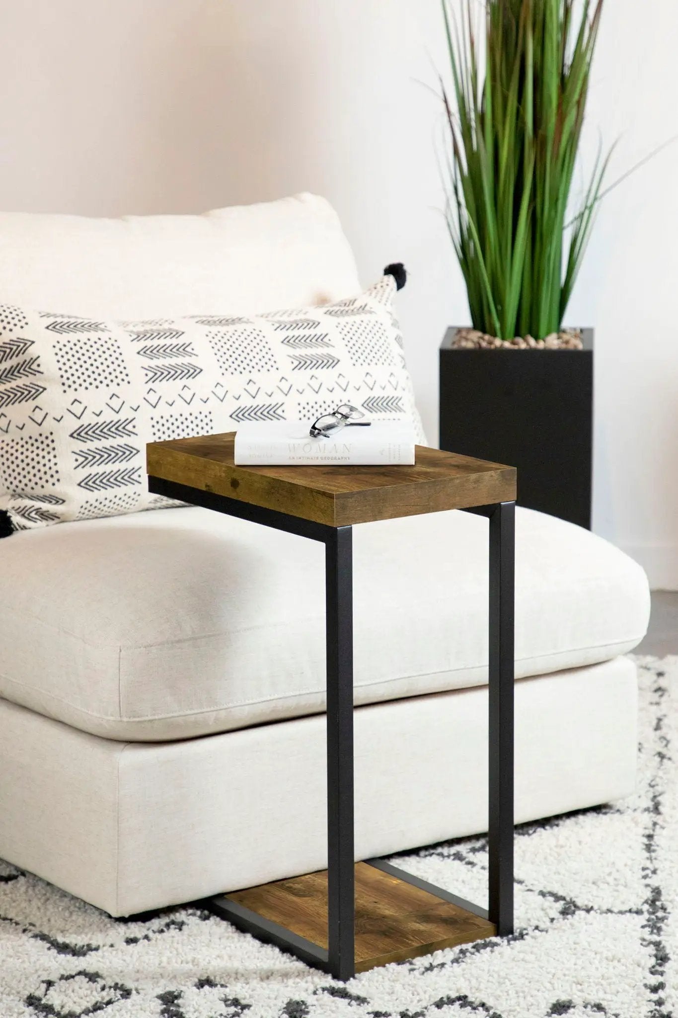 Beck Engineered Wood C-Shape Sofa Side Table Antique Nutmeg by Unique Piece Furniture