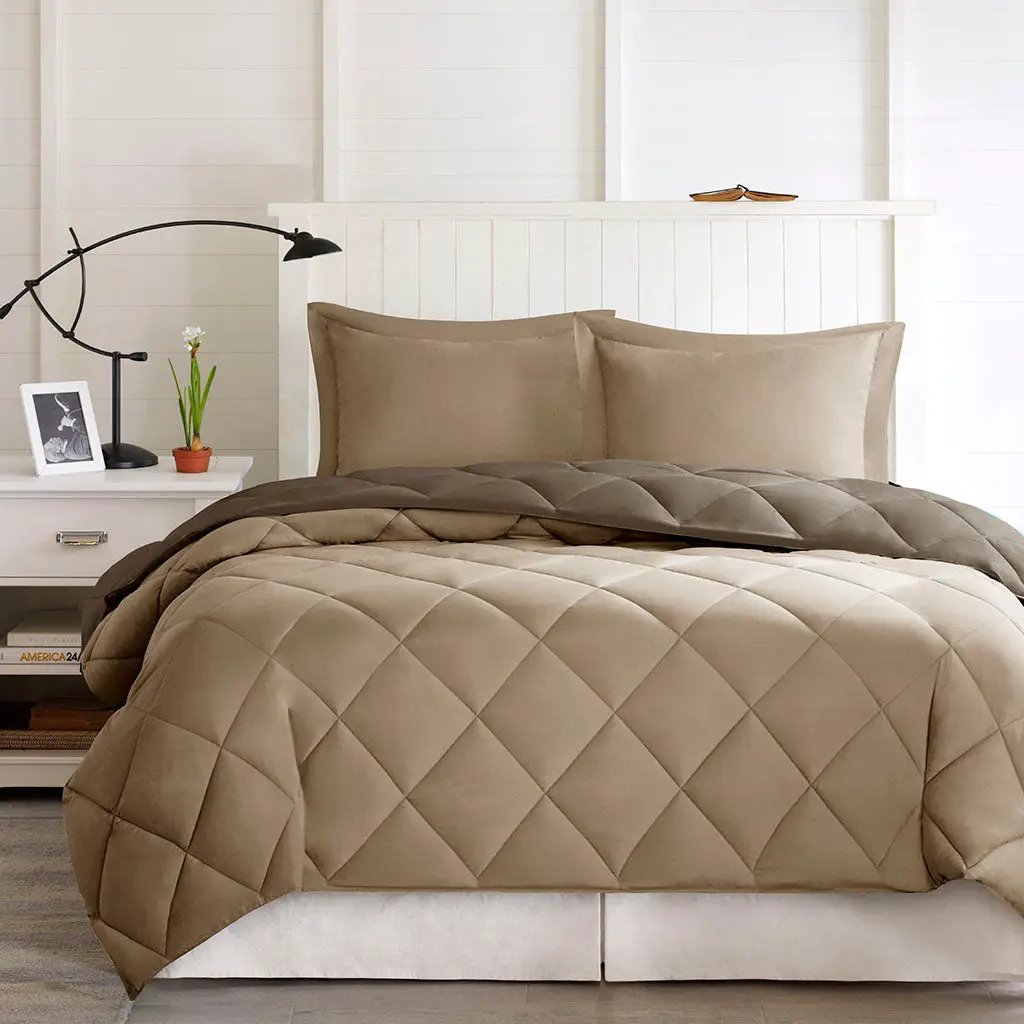 King 3M Scotchgard Diamond Quilting Reversible Down Alternative Comforter Set by HouseOfZazla