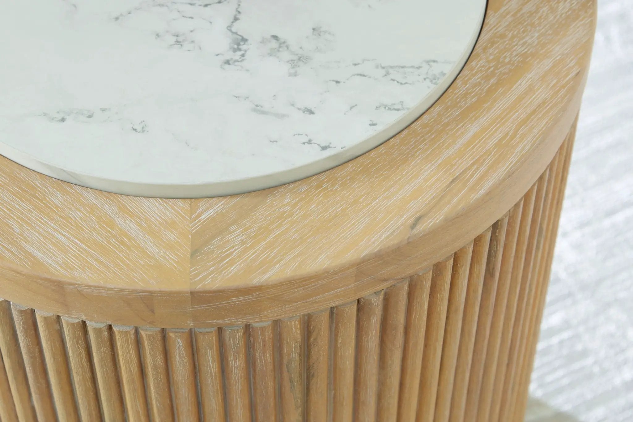 Camdill - Round End Table - Light Brown / White by Unique Piece Furniture