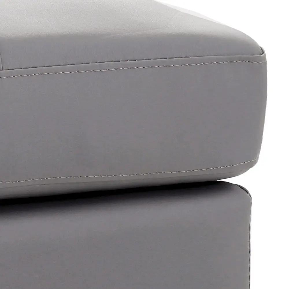 Casual Ottoman For Stylish Spaces by HouseOfZazla