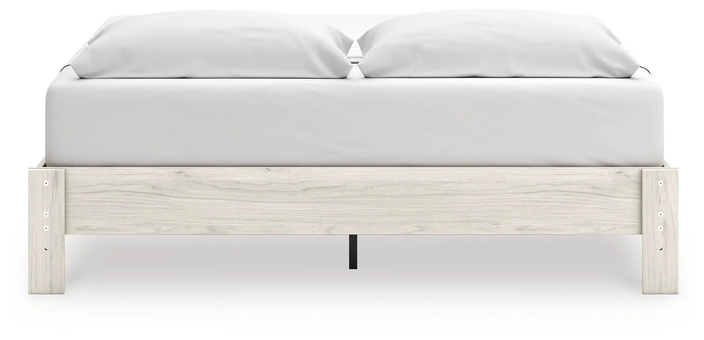 Socalle - Platform Bed by Unique Piece Furniture