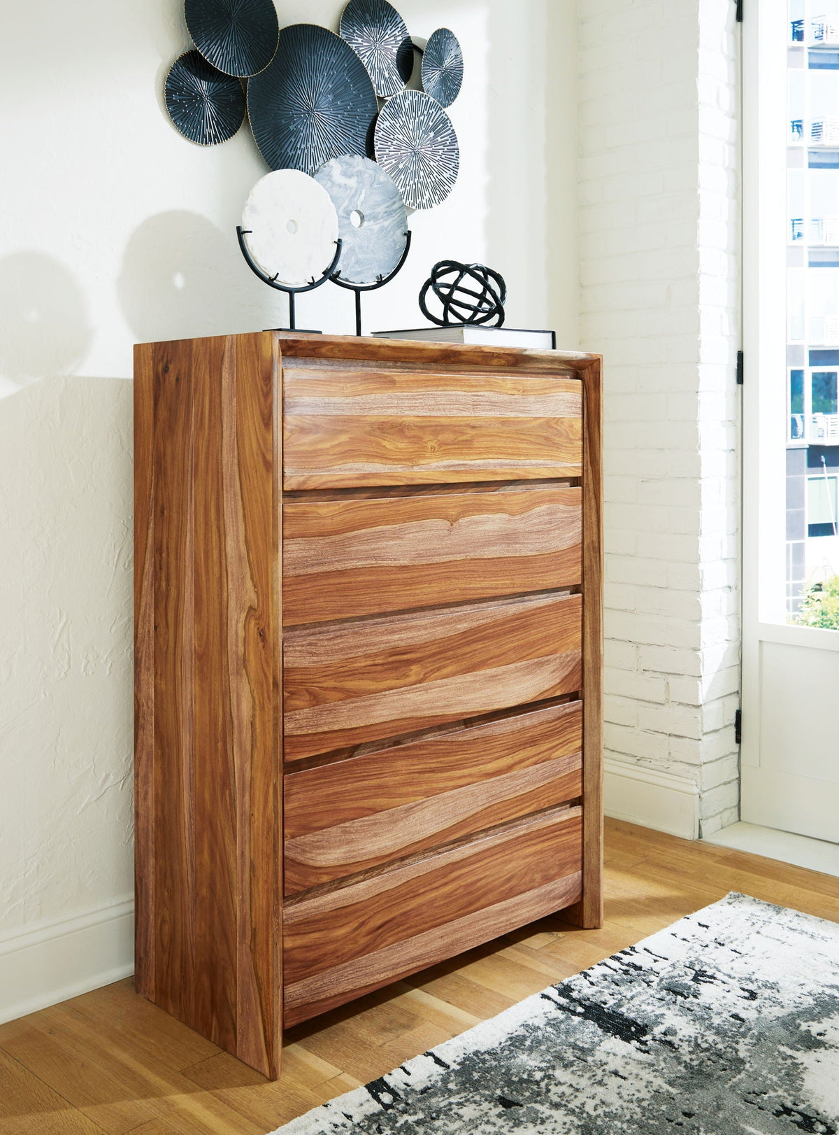 Dressonni - Panel Bedroom Set, photo 3 of 7
