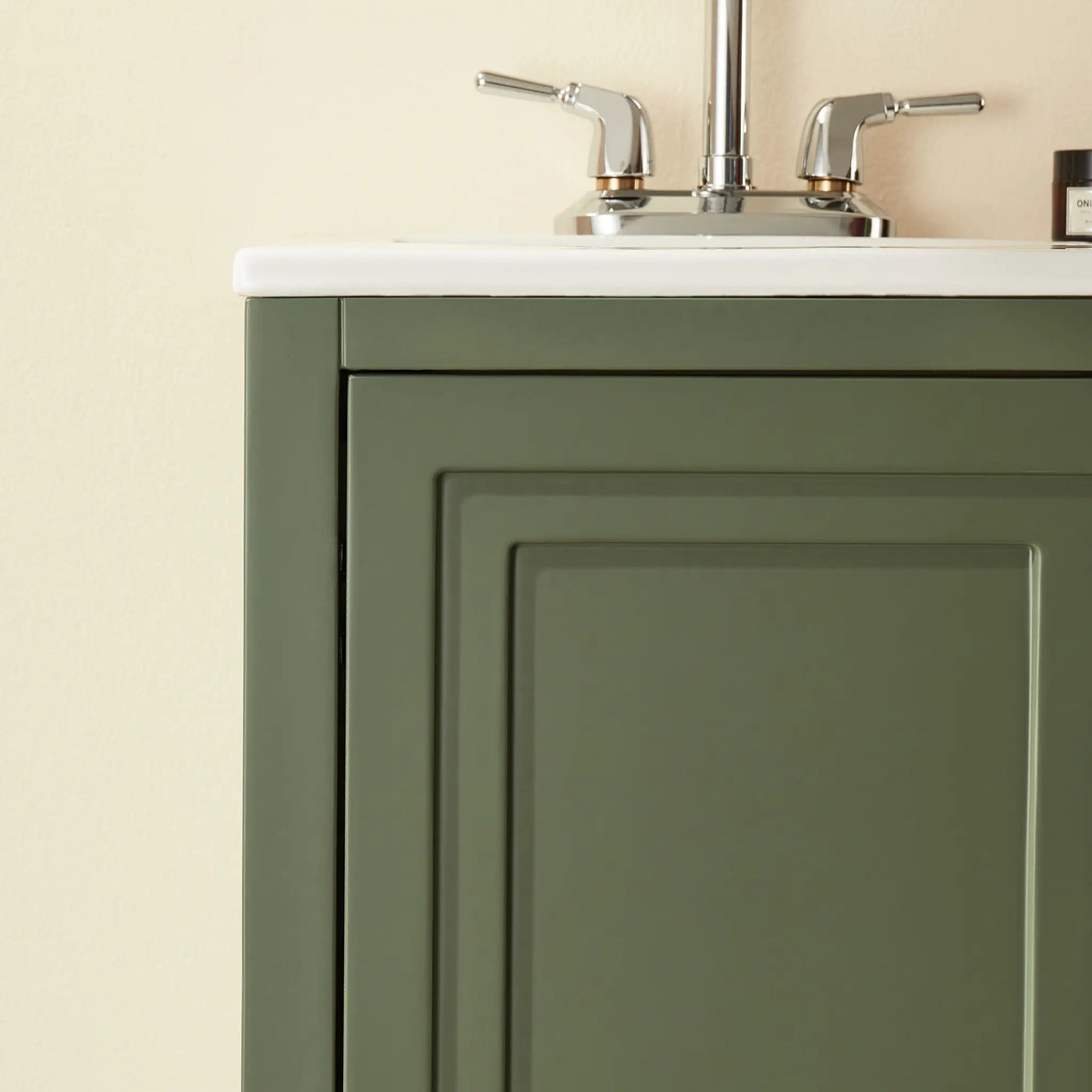 Fully Assembled 18'' Freestanding Single Bathroom Vanity by HouseOfZazla