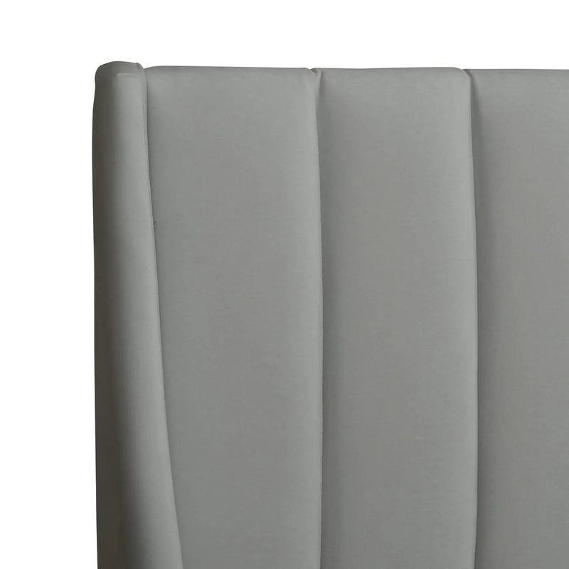 Aspen - Vertical Tufted Modern Headboard Platform Bed Set by Unique Piece Furniture