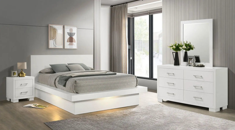 Jessica 4-piece Eastern King LED Bedroom Set Snow White by Unique Piece Furniture