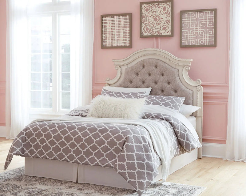 Realyn - Full UPH Panel Headboard - Chipped White by Unique Piece Furniture