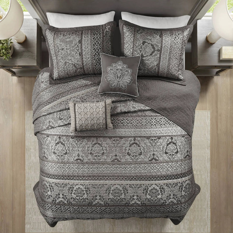 5-Piece Queen 5 Piece Reversible Jacquard Bedspread Set by HouseOfZazla