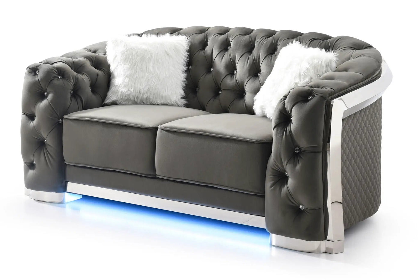 Loveseat With Flared Arms by HouseOfZazla