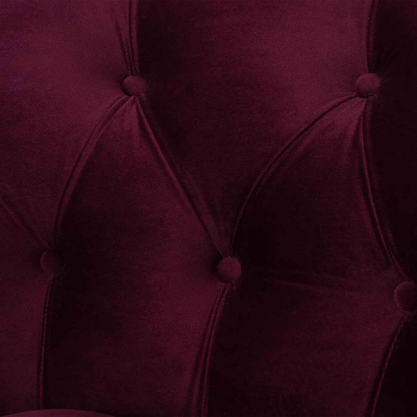 La Rosa - Victorian Tufted Upholstered Accent Chair by HouseOfZazla