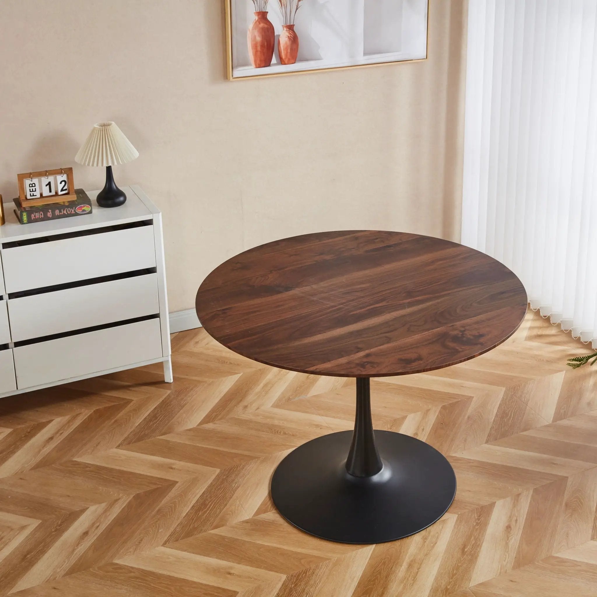 Mid-Century Tulip Dining Table With Round Top by HouseOfZazla
