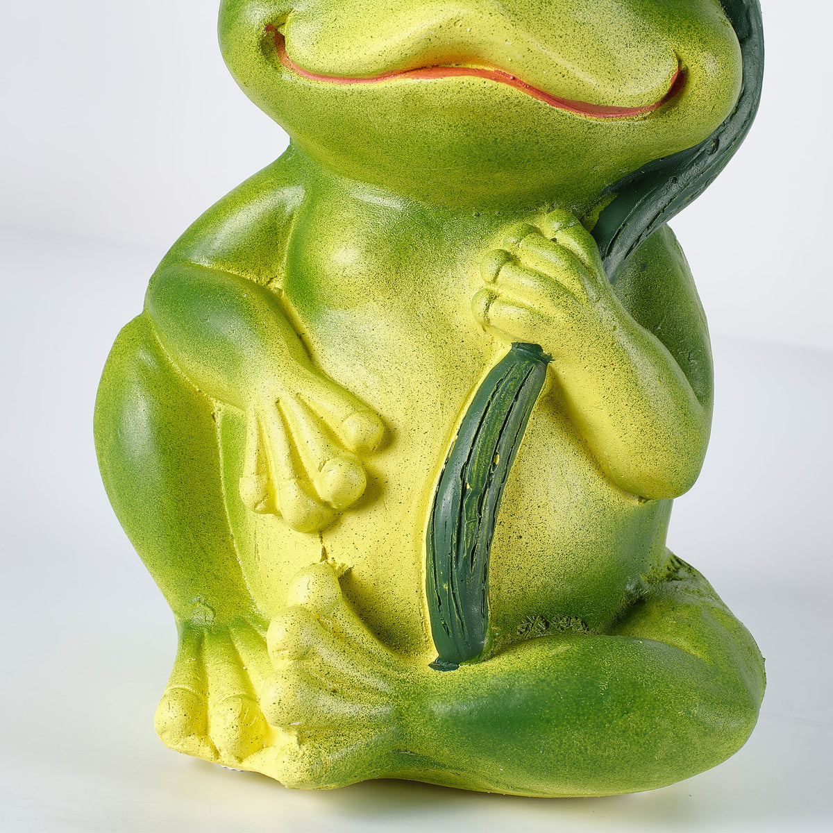 Magnesium Oxide Frog Stool Garden Statue with Lotus Leaf Seat - Outdoor Decor, photo 2 of 9