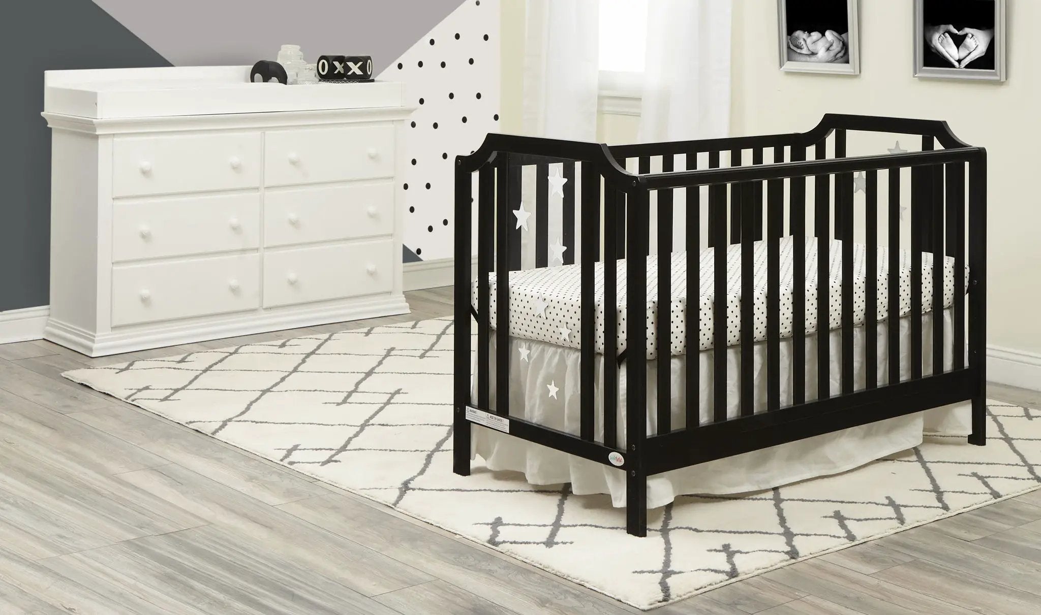 Celeste - 3-in-1 Convertible Island Crib by HouseOfZazla