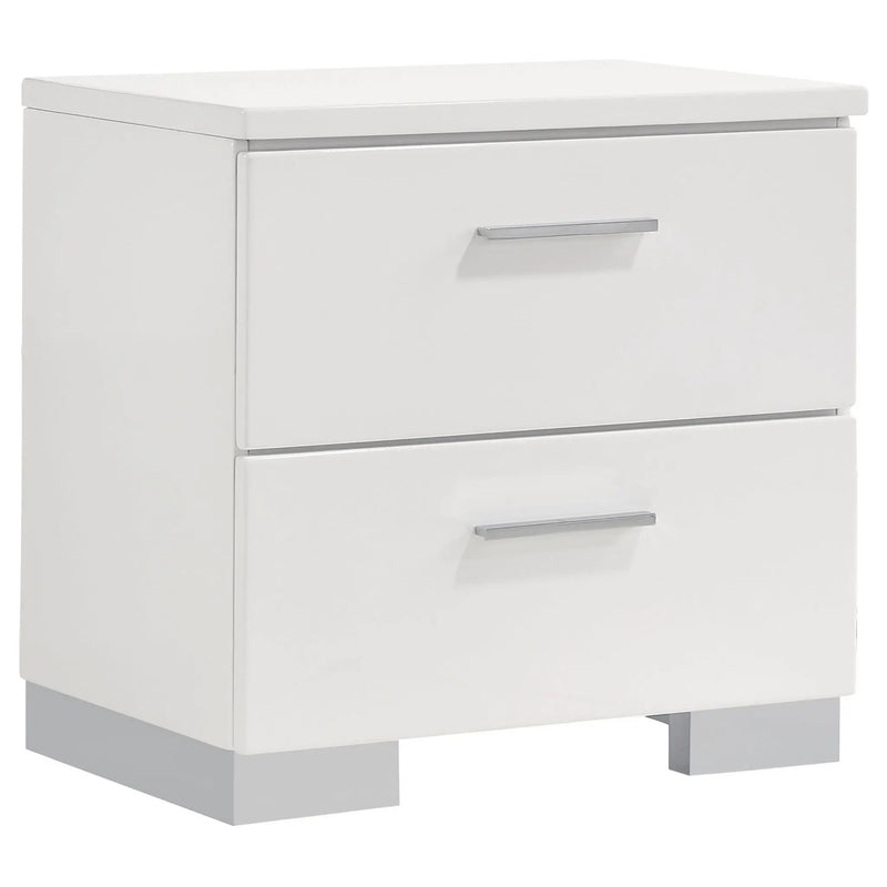 Felicity 5-piece California King Bedroom Set White Gloss by Unique Piece Furniture
